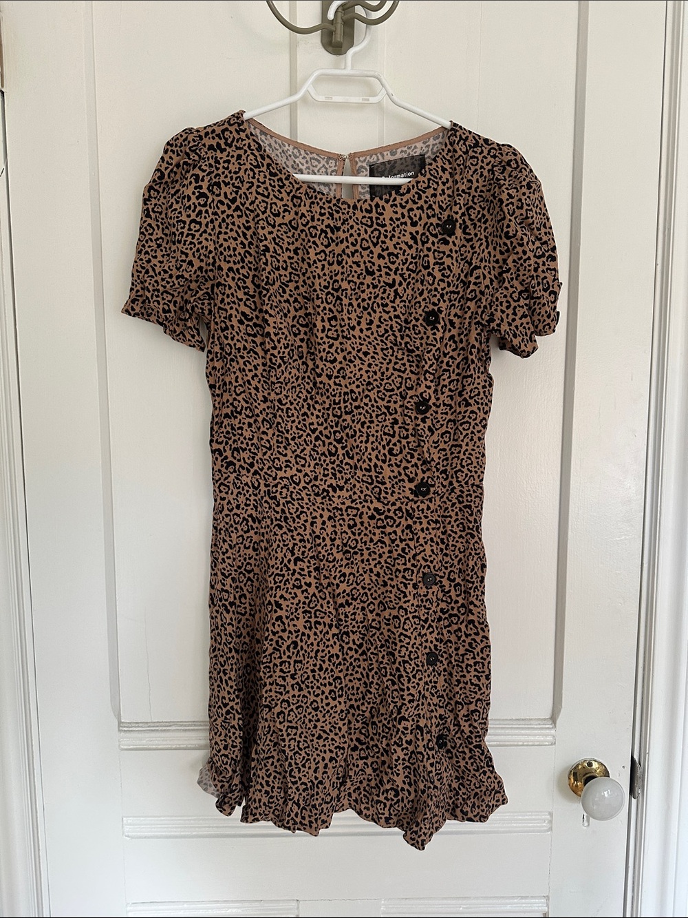 Reformation Leopard Print Short Sleeve Button Dress in Brown and Black size 10US